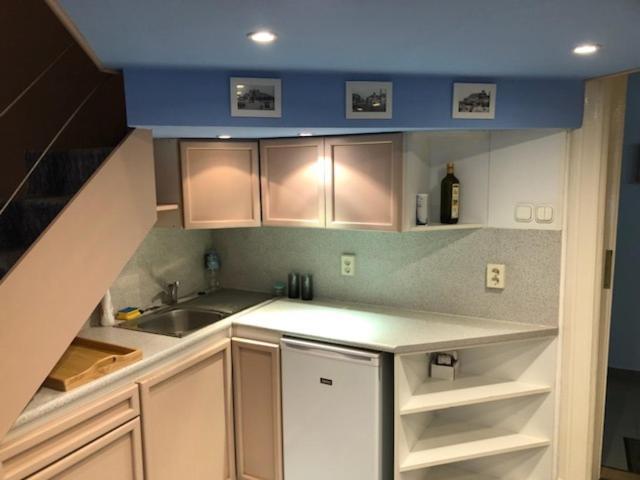 בודפשט Rising Sun Hill Apartment מראה חיצוני תמונה
